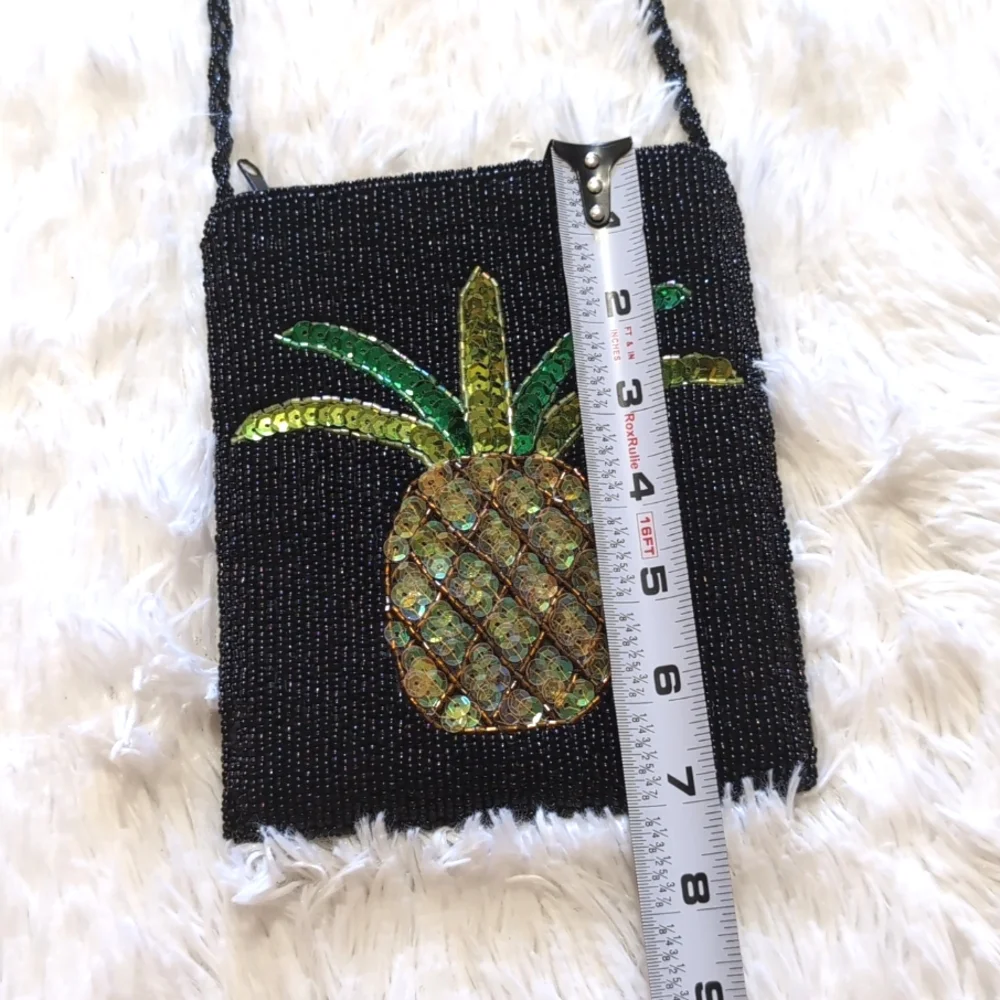 Vintage Y2K Black Beaded Sequin Pineapple Summer Cocktail Mini Crossbody - Picture 8 of 9